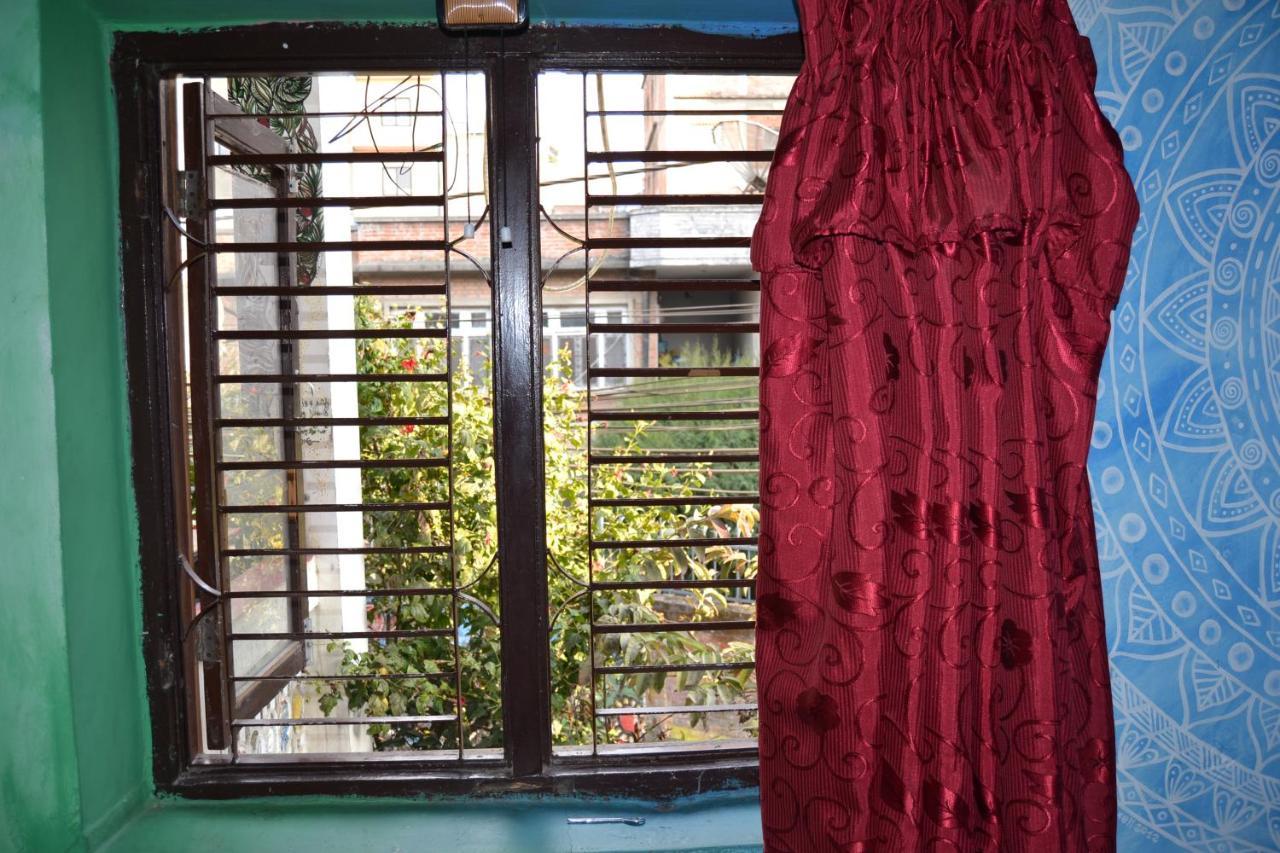 Fireflies Hostel Katmandou Extérieur photo